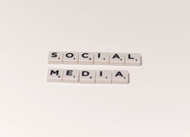Social-Media